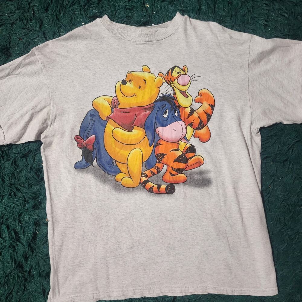 Vintage Winnie the Pooh Tigger Eeyore Disney Graphic Tee Gray